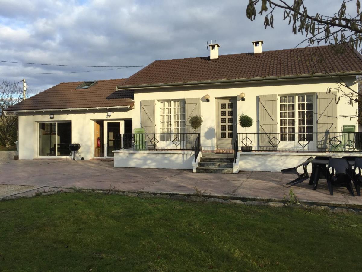 Les Villas Du Domaine De Suzel Vignieu Exterior photo